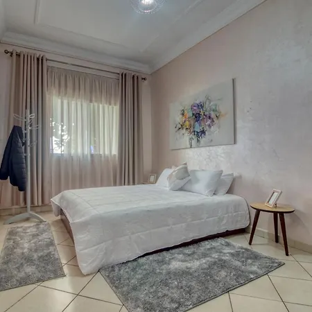 Appartement Spacieux A 2 Pas De Souk El Had Agadir Exterior photo