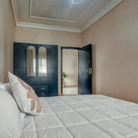 Appartement Spacieux A 2 Pas De Souk El Had Agadir Exterior photo